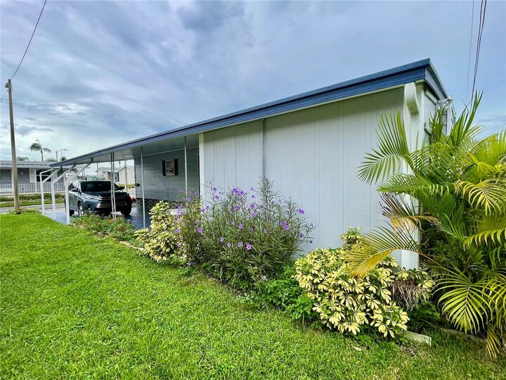 Property Photo: 34559 Gardenia Drive N FL 33781