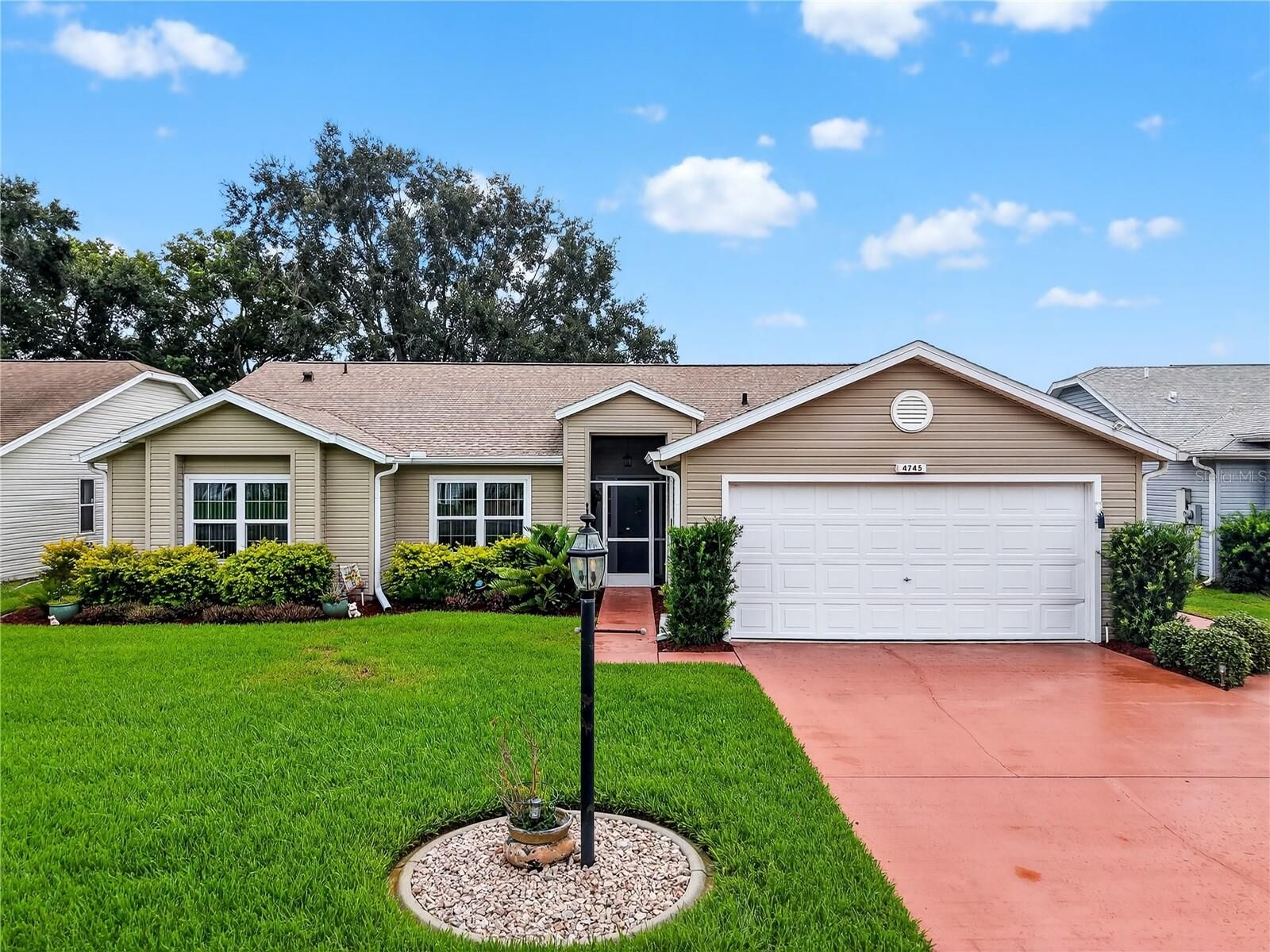 Property Photo: 4745 Tara View Road FL 34748