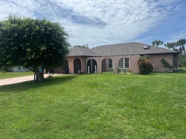 Property Photo:  1197 Dorchester Street  FL 33952 