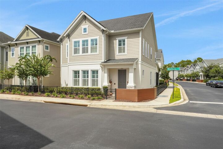 Property Photo: 332 Wheelhouse Lane FL 32746