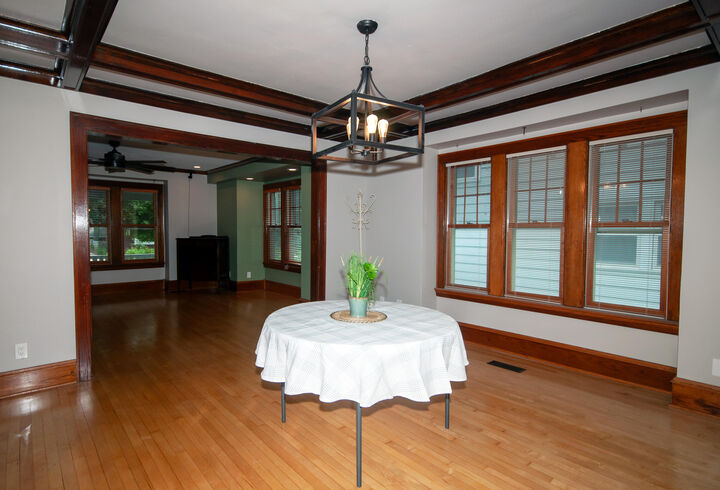 Property Photo: 3905 N Farwell Ave WI 53211