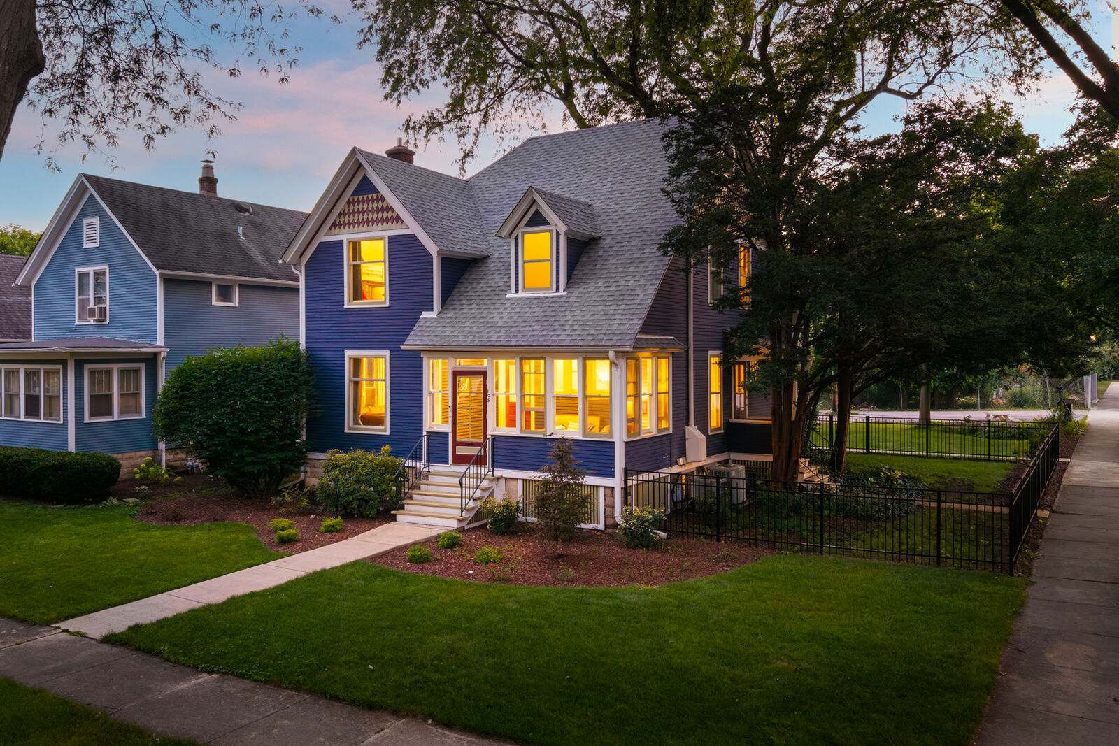 Property Photo:  105 S Wright Street  IL 60540 