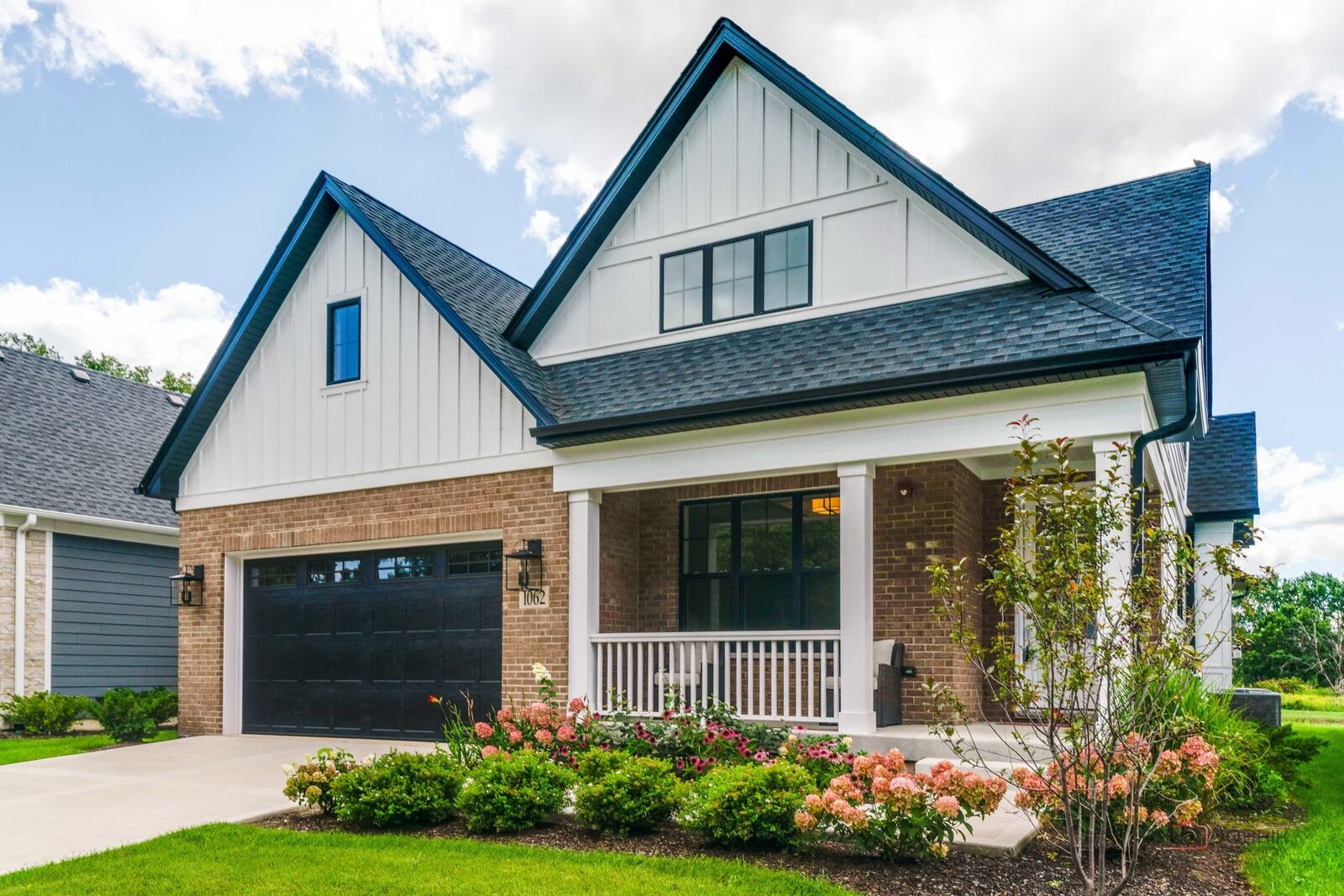 Property Photo: 1062 Livingston Avenue IL 60035