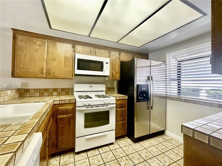 Property Photo: 308 Maui Dr. CA 92870