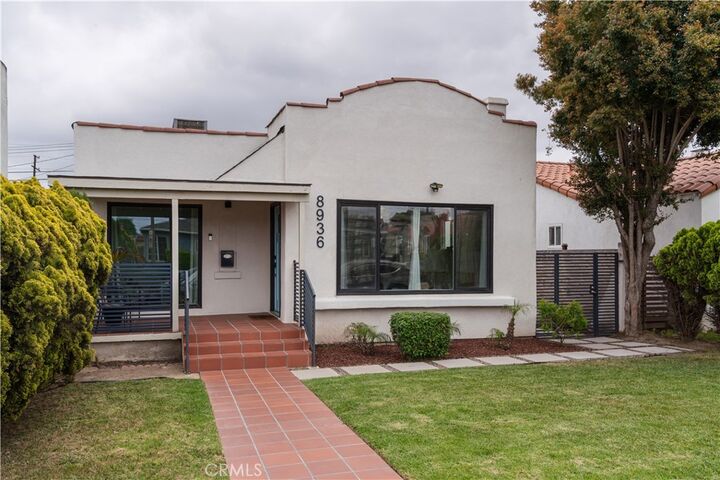 Property Photo: 8936 S Manhattan Place CA 90047