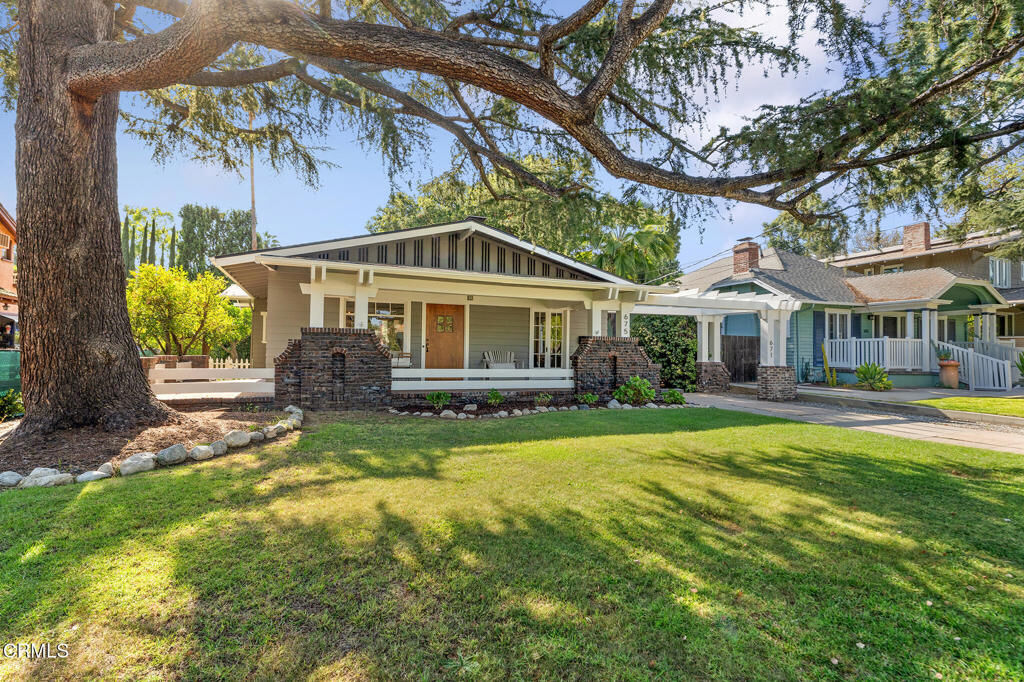 Property Photo:  671 675 S Euclid Avenue  CA 91106 
