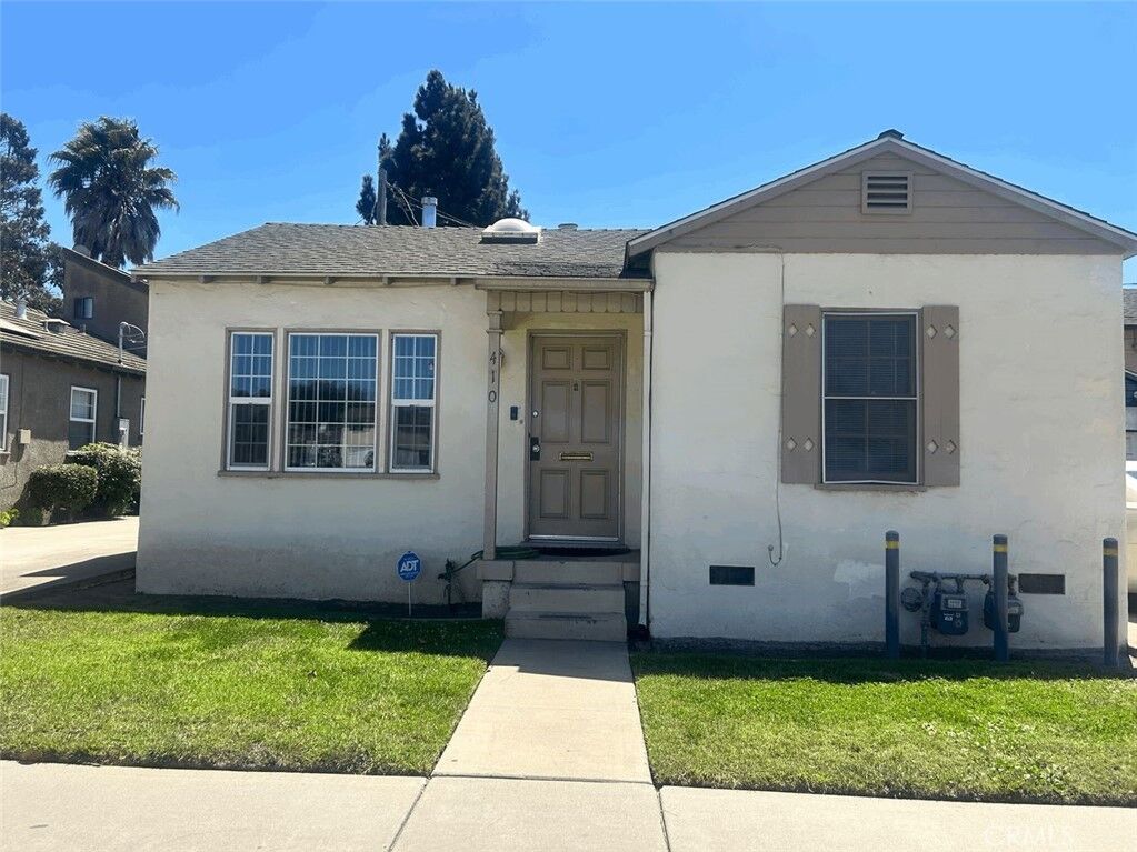 Property Photo:  410 East Fesler Street  CA 93454 