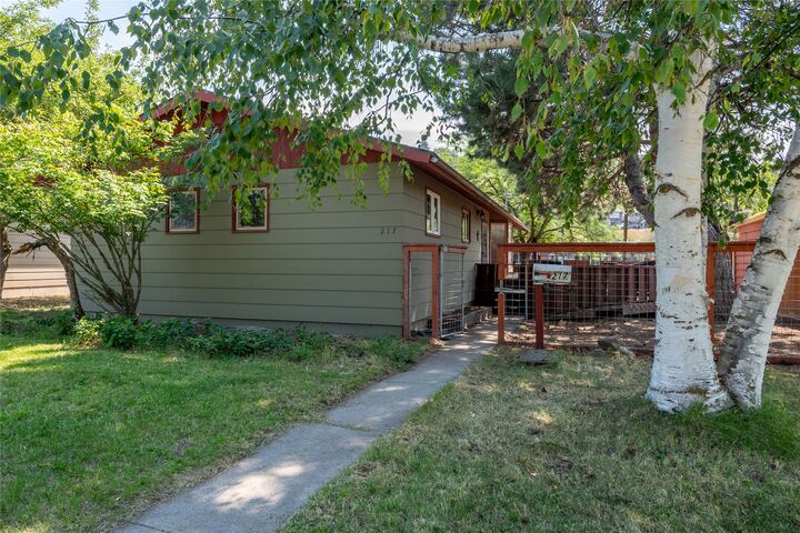 217 Dixon Avenue  Missoula MT 59801 photo