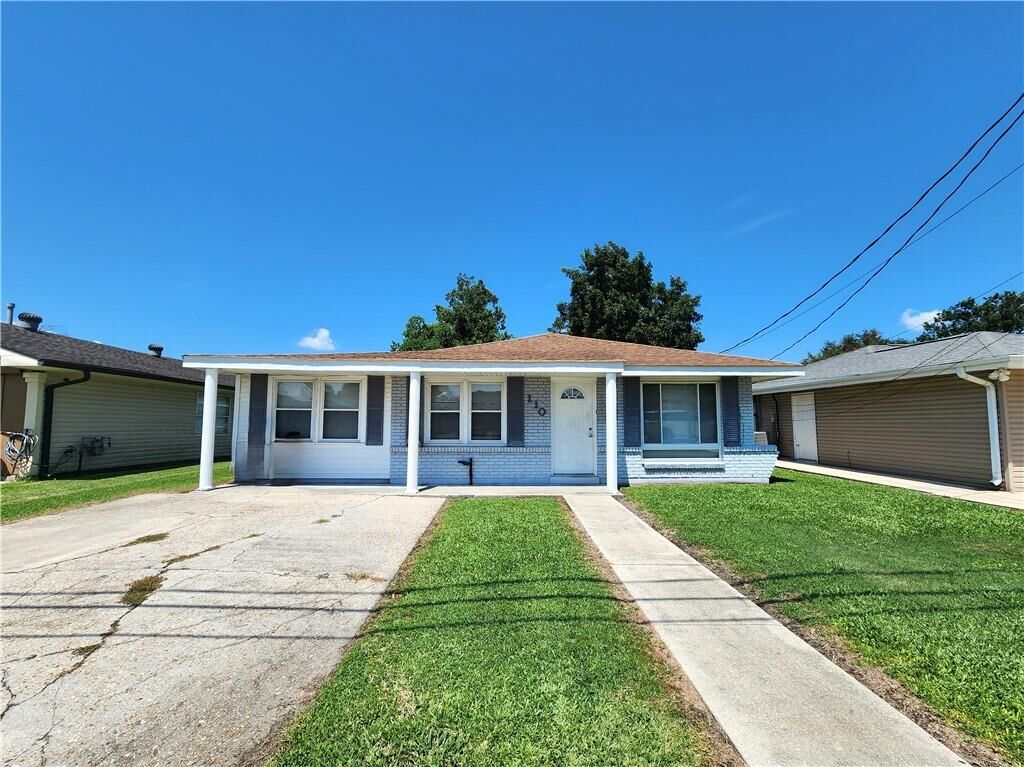 Property Photo: 110 Vista Drive LA 70037