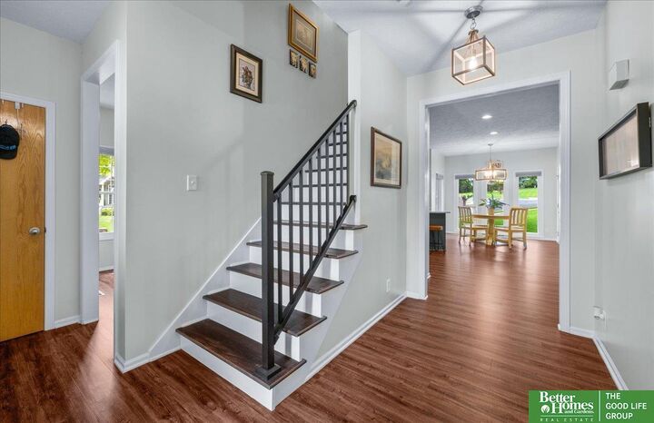 Property Photo:  908 Wicklow Road  NE 68046 