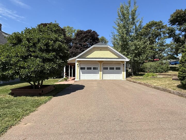 Property Photo: 25 Church Hill Avenue PE C0A 1X0
