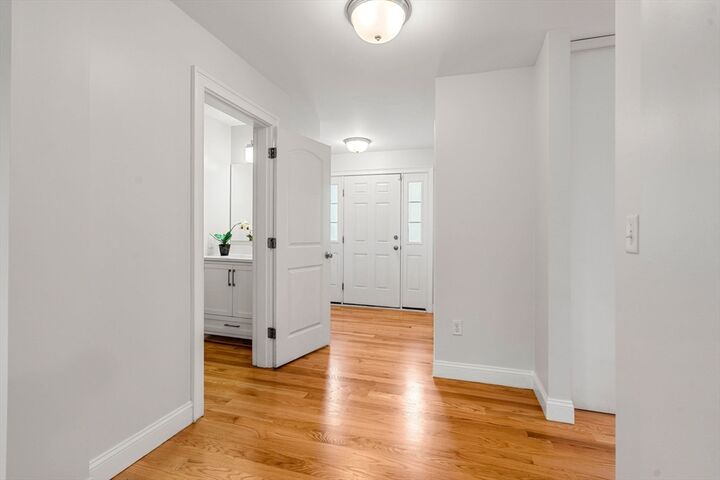 Property Photo:  6 Chester Avenue  MA 01803 