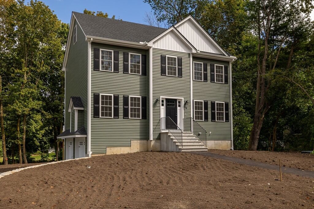 Property Photo:  9 Boynton Lane  MA 01821 