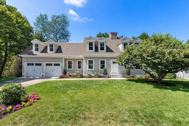 Property Photo:  6 Revolutionary Road  MA 02421 