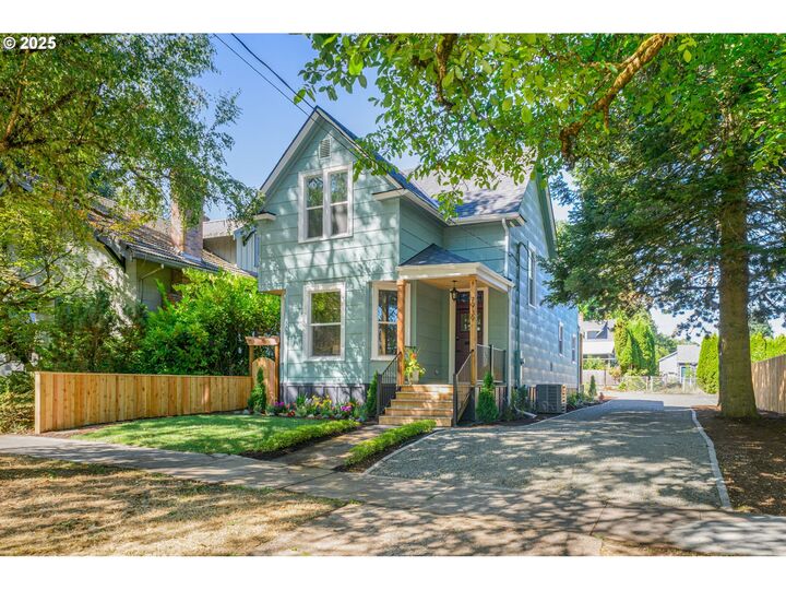 7939 N Dana Ave  Portland OR 97203 photo