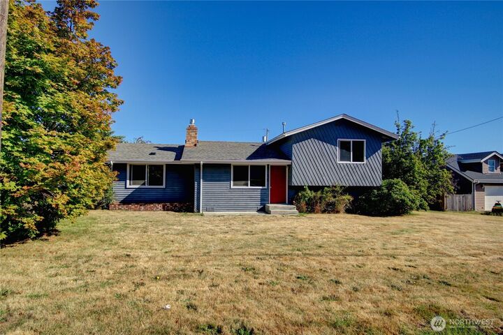 Property Photo:  1214  36th Street  WA 98221 
