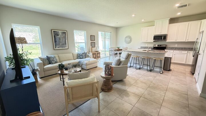 Property Photo: 6714 Rumine Circle FL 32967