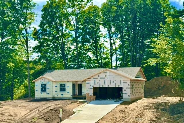 997 Birmley Estates Drive  Garfield Twp MI 49696 photo