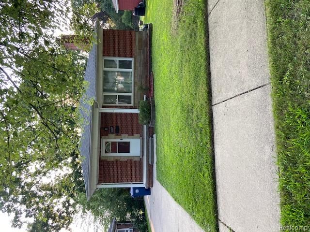 16887 Wakenden  Redford Twp MI 48240 photo