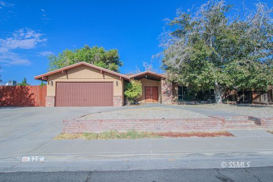 525 N Las Posas St  Ridgecrest CA 93555 photo