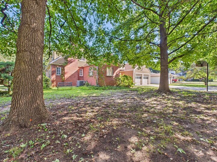 Property Photo:  3210 E Elmwood Dr  KS 67218 