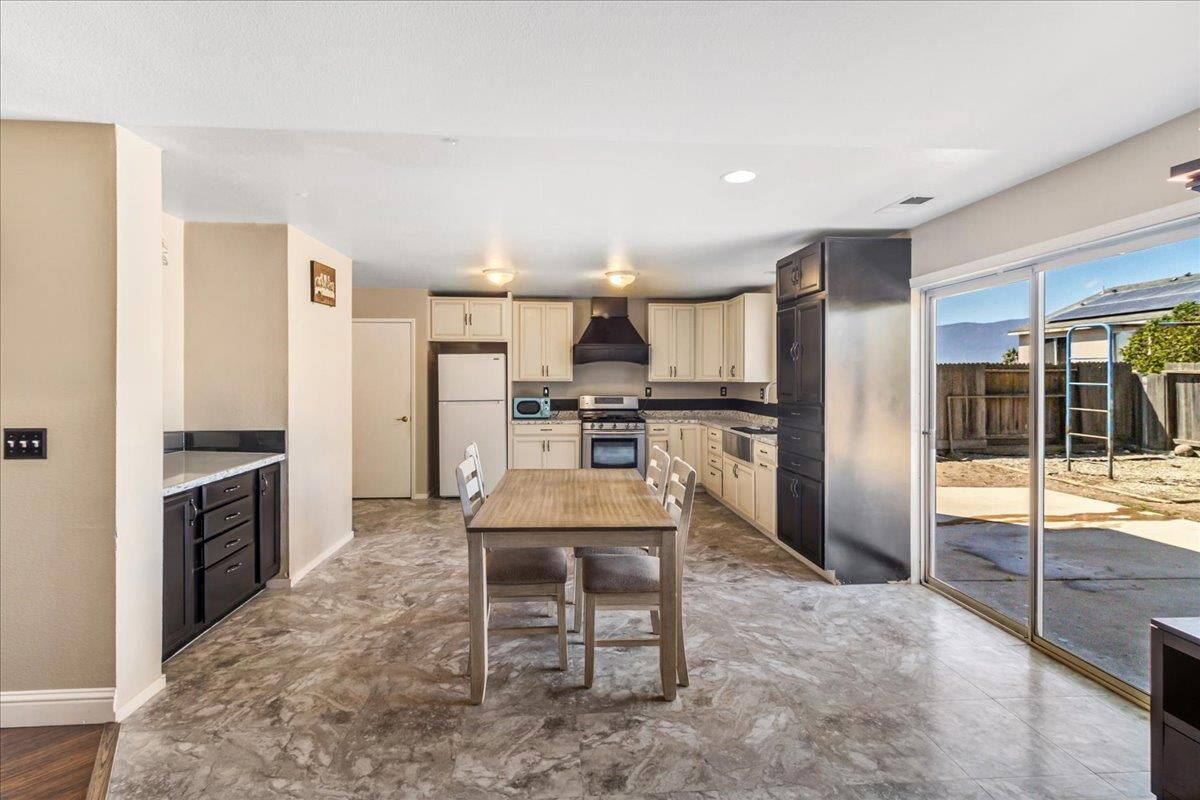 Property Photo: 1037 Vista Avenue CA 93960