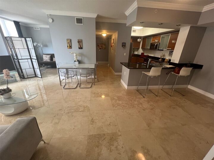 Property Photo: 2030 S Douglas Rd 611 FL 33134