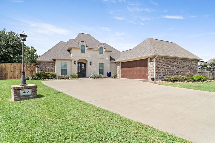 Property Photo: 470 Bryant Blvd TX 77611