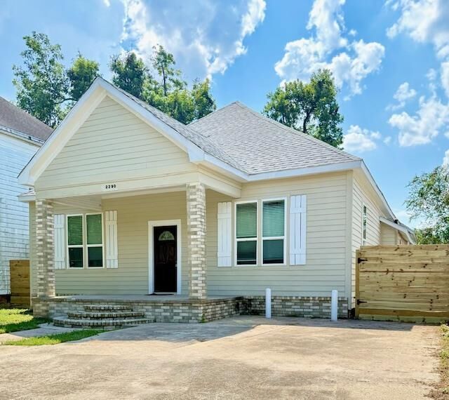 Property Photo: 2290 Orange St TX 77701