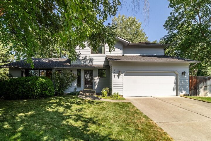 6304 S Deanna Ct  Spokane WA 99223 photo