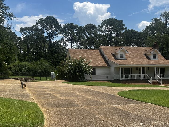 Property Photo: 5 Bracken Drive GA 31768