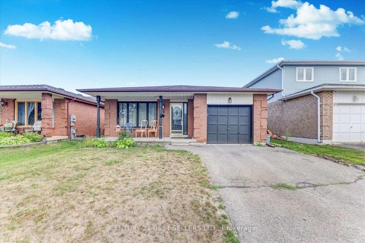 Property Photo:  5 Hartsfield Drive  ON L1E 1M5 