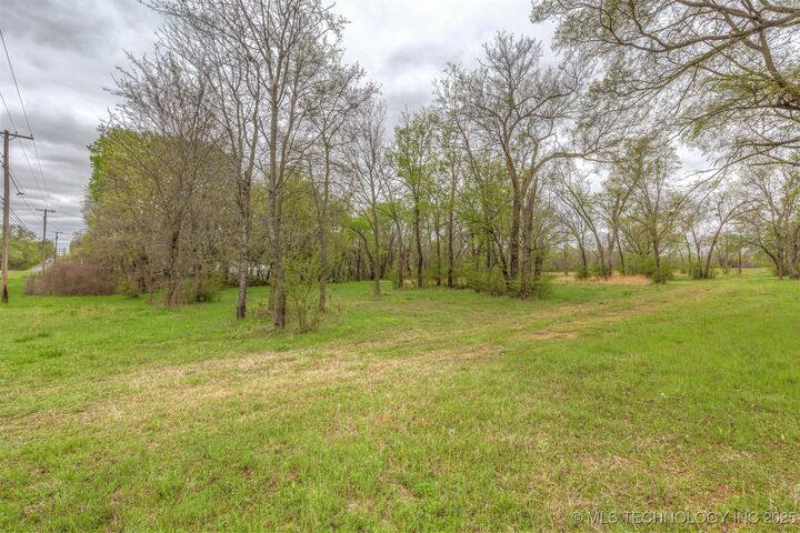 Property Photo: E 141st Street S OK 74429
