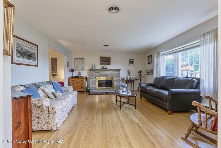 Property Photo: 70 Ringtop NY 12401