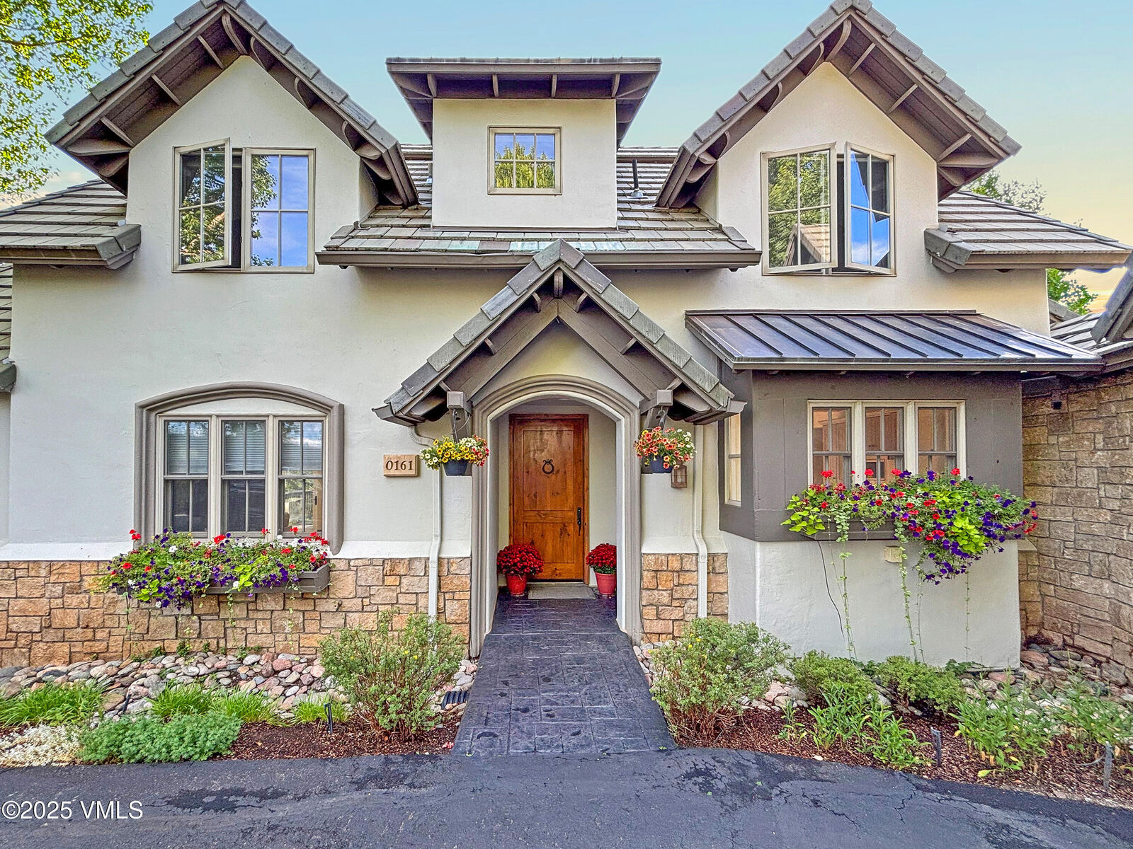 Property Photo: 161 Kensington Drive CO 81632