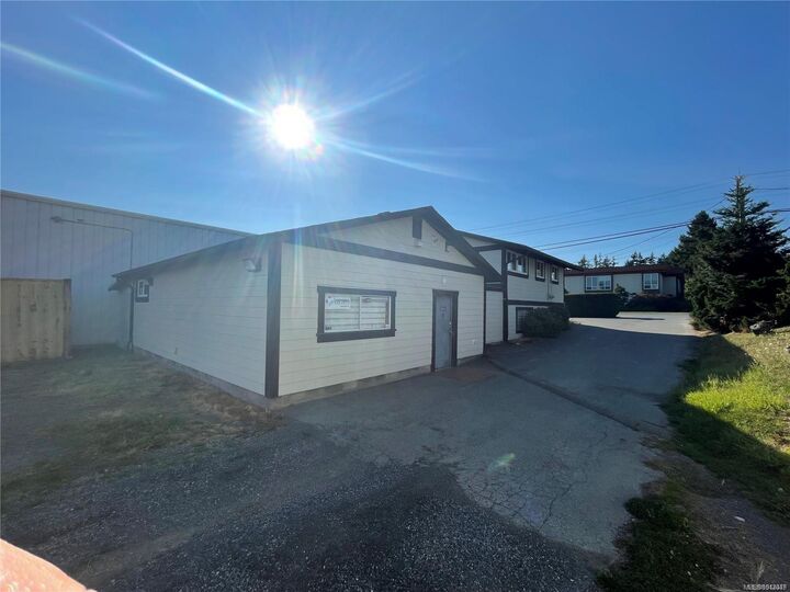 Photo de la propriété: 1934 Northfield Rd BC V9S 3B5