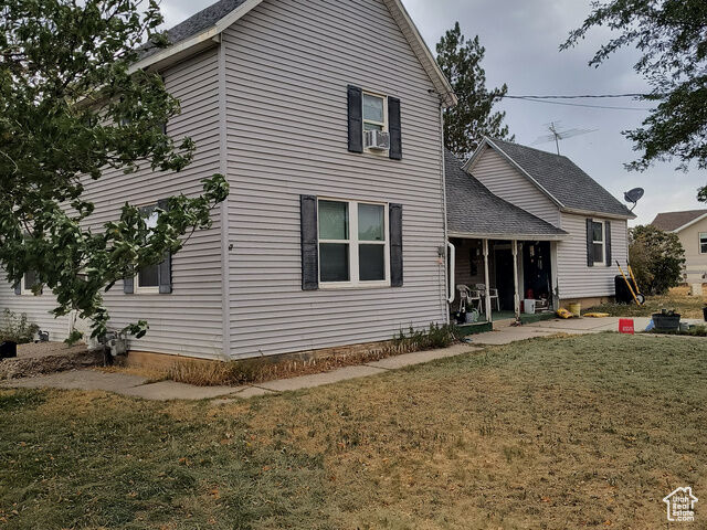 381 E 300 S  Fairview UT 84629 photo