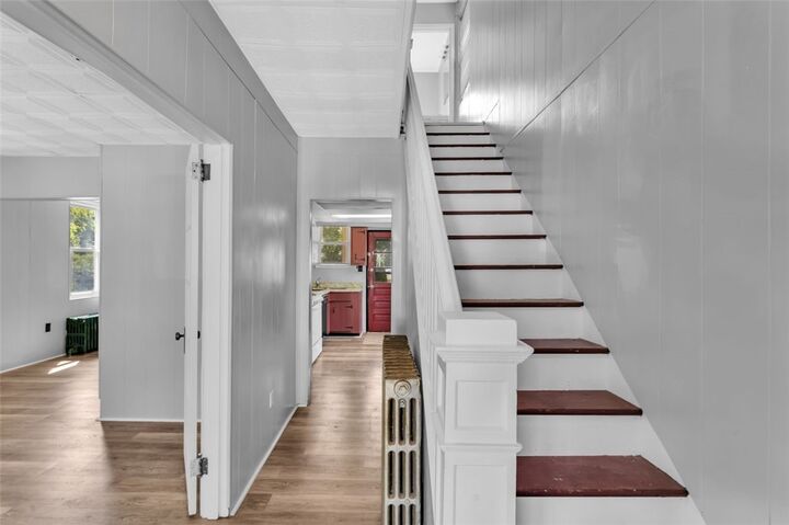Property Photo: 107 Ivy Street PA 15145