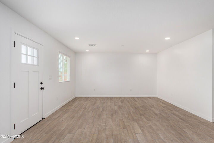 Property Photo:  217 N 88th Place  AZ 85207 