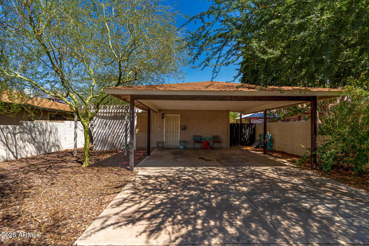 449 N Lewis --  Mesa AZ 85201 photo