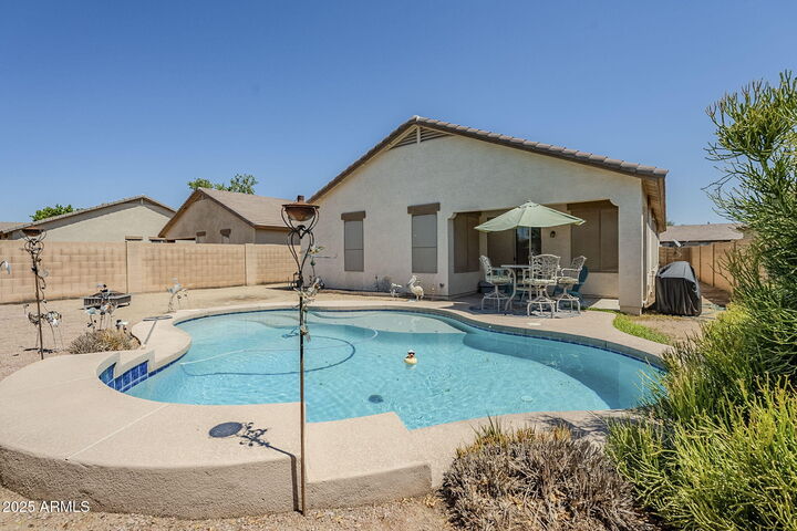 Property Photo:  10233 W Cordes Road  AZ 85353 