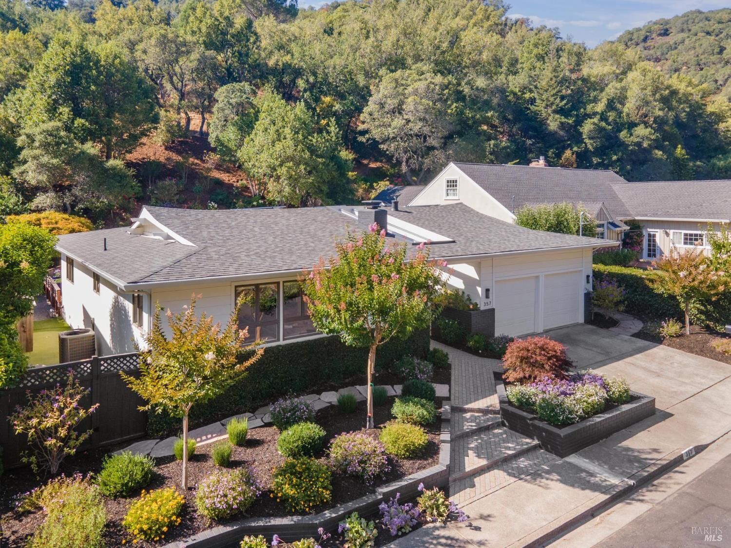 Property Photo:  357 Mountain View Avenue  CA 94901