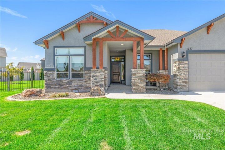 Property Photo: 1337 N Bowknot Lake Way ID 83669