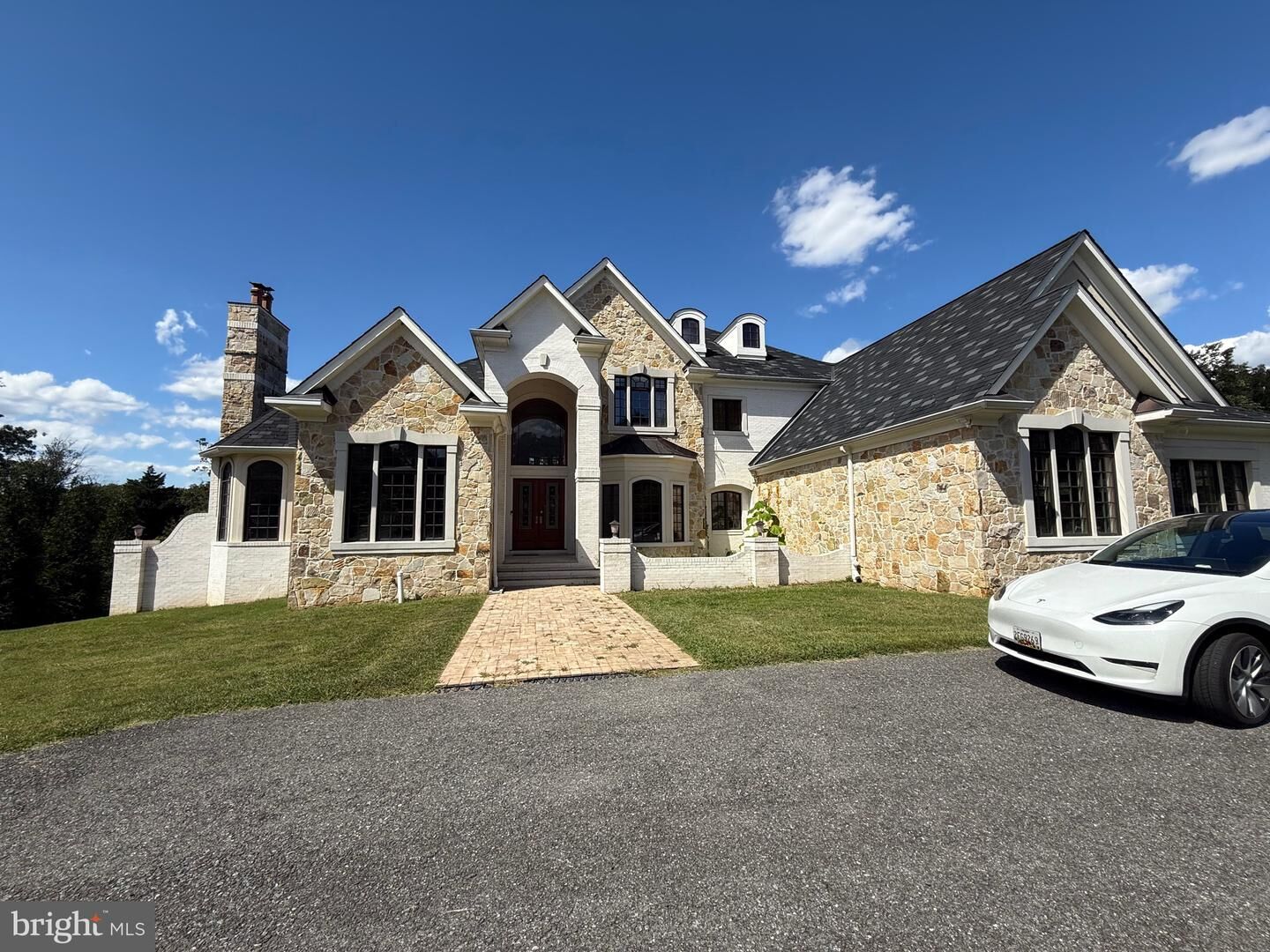 Property Photo: 10130 Counselman Road MD 20854