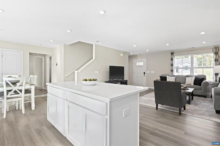 Property Photo: 171 Arches Ln VA 22923