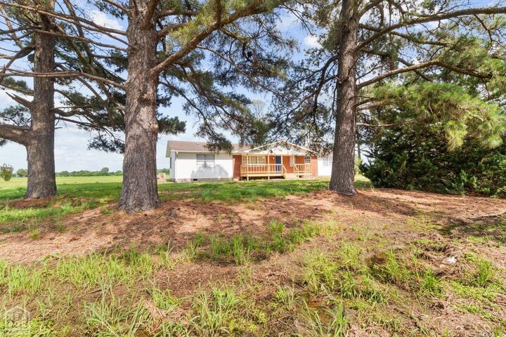 Property Photo:  3195 Highway 135 S.  AR 72450 