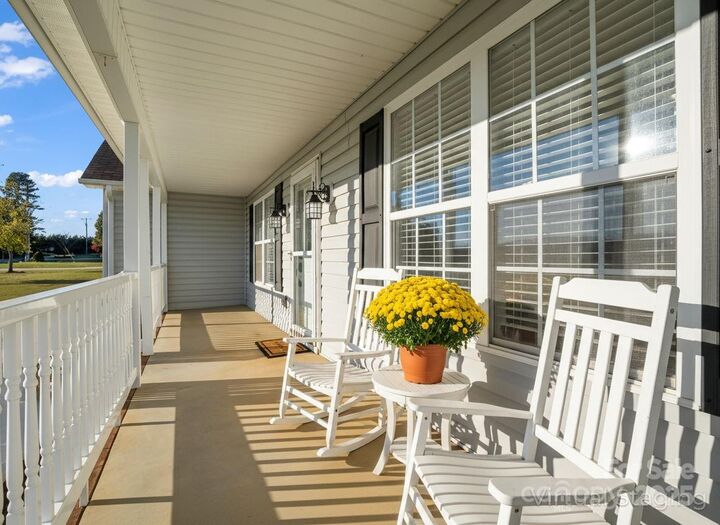 Property Photo:  340 Sarratt Creek Road  SC 29341 