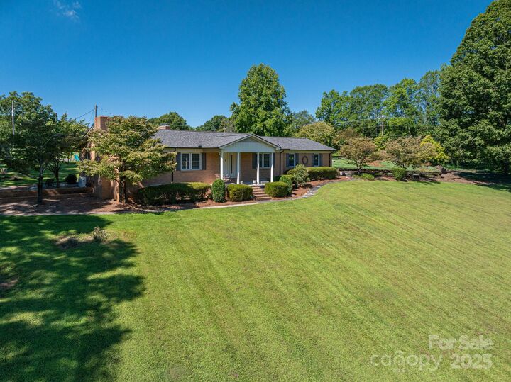 Property Photo: 370 Hulls Grove Church Road NC 28168