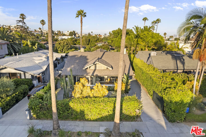 Property Photo: 1528 N Curson Ave CA 90046