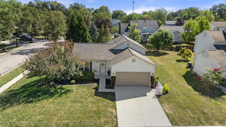 Property Photo: 1691 Valley Drive OH 43040
